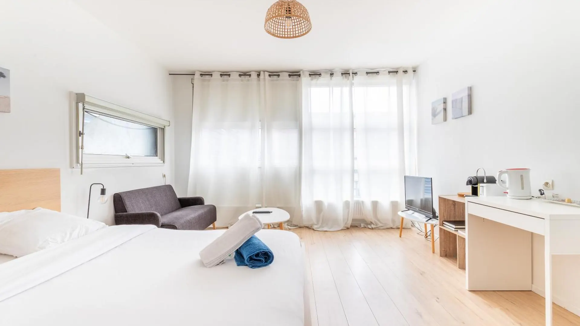 Appartement Cosy Au Coeur De Lille - Euralille 0*,